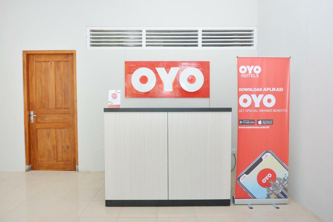 Oyo 743 Garden Guesthouse Maguwo Exterior photo