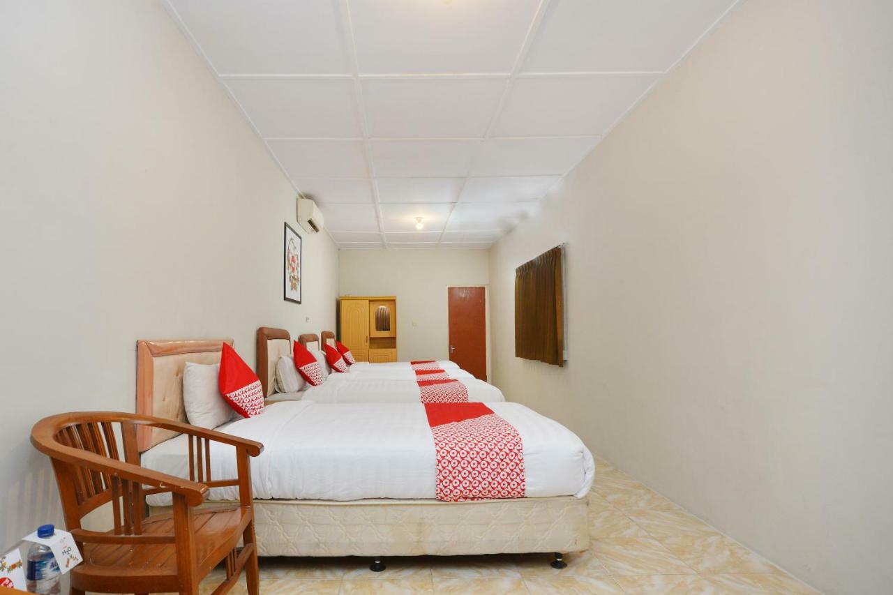Oyo 743 Garden Guesthouse Maguwo Exterior photo